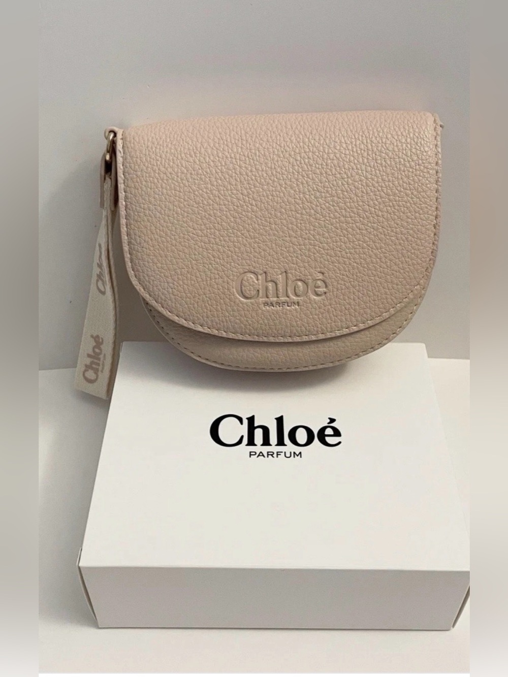 Chloe Parfum Cream Beige Pouch Small Cosmetic Makeup Bag Clutch Travel Pouch
